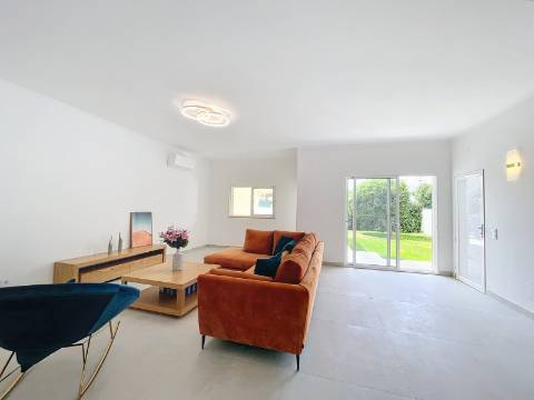 MORADIA COM 3 QUARTOS PARA VENDA EM ALBUFEIRA