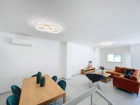 MORADIA COM 3 QUARTOS PARA VENDA EM ALBUFEIRA