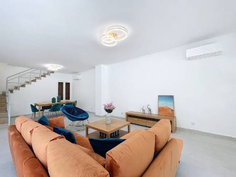 MORADIA COM 3 QUARTOS PARA VENDA EM ALBUFEIRA