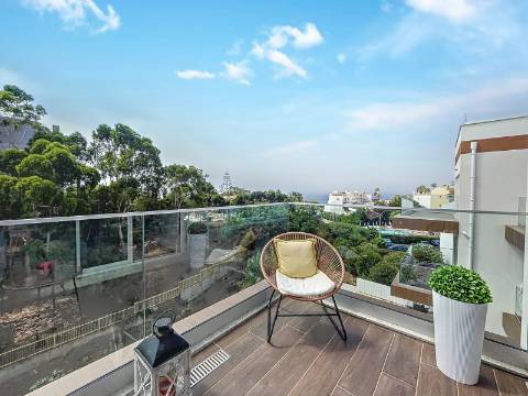 T2 com esplêndida vista mar e a 300 metros da praia em Albufeira