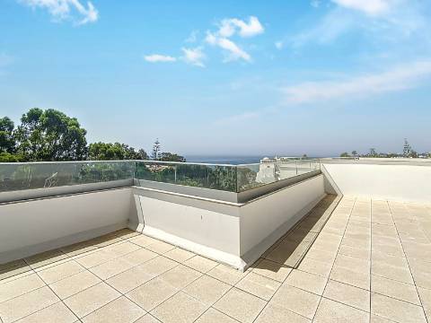 T2 com esplêndida vista mar e a 300 metros da praia em Albufeira