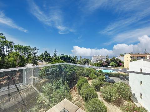 T2 com esplêndida vista mar e a 300 metros da praia em Albufeira