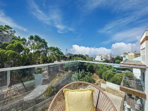 T2 com esplêndida vista mar e a 300 metros da praia em Albufeira