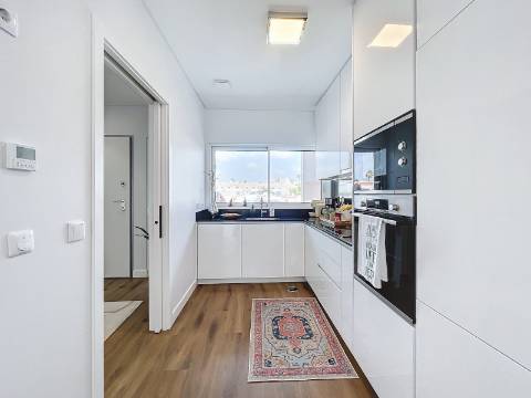 T2 com esplêndida vista mar e a 300 metros da praia em Albufeira