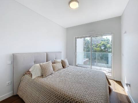 T2 com esplêndida vista mar e a 300 metros da praia em Albufeira