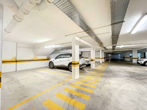 T2 com esplêndida vista mar e a 300 metros da praia em Albufeira