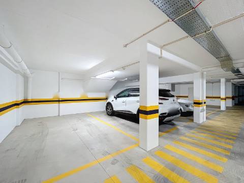 T2 com esplêndida vista mar e a 300 metros da praia em Albufeira