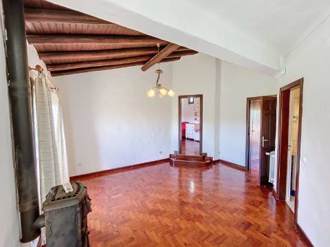 Moradia com 4+1 quartos para venda em Guia, Albufeira