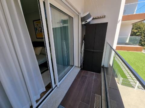 Fantástico Apartamento T3 com vista Mar, piscina e garagem, a 250 metros da Praia - Albufeira