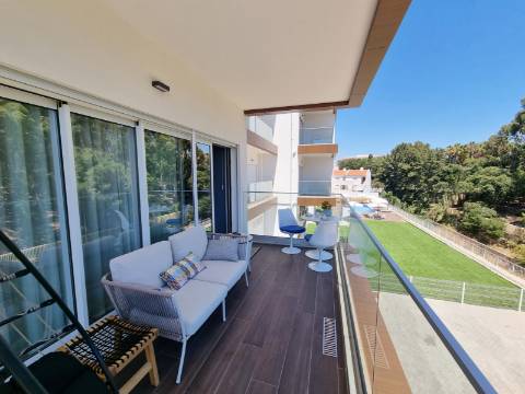 Fantástico Apartamento T3 com vista Mar, piscina e garagem, a 250 metros da Praia - Albufeira