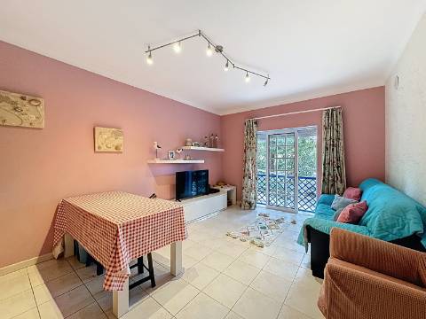 Apartamento T1+1 para venda em Albufeira e Olhos de Água