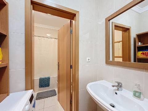 Apartamento T1+1 para venda em Albufeira e Olhos de Água