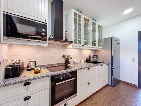 Moradia T3+1 quartos para venda em Albufeira e Olhos de Água