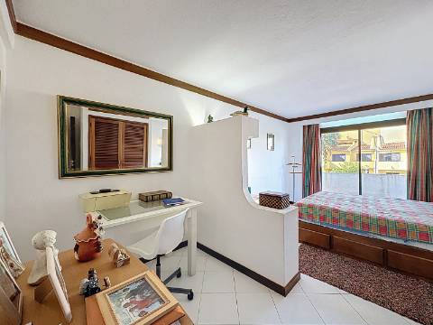 Moradia T3+1 quartos para venda em Albufeira e Olhos de Água