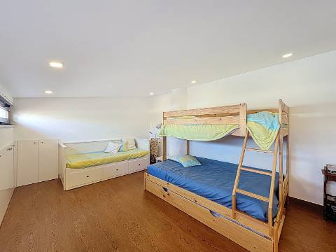 Moradia T3+1 quartos para venda em Albufeira e Olhos de Água