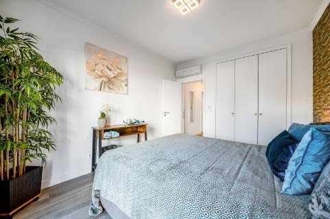 Apartamento T0+1 com Terraço Privativo e Licença AL | Torre da Medronheira, Albufeira