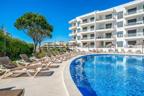 Apartamento T0+1 com Terraço Privativo e Licença AL | Torre da Medronheira, Albufeira