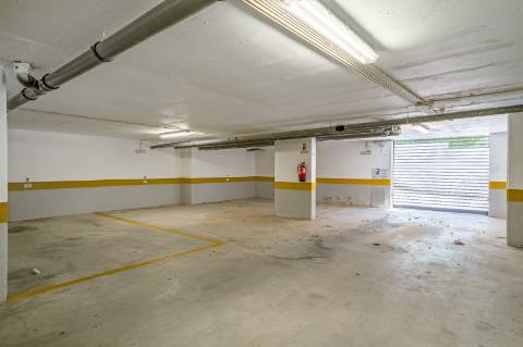 Apartamento T0+1 com Terraço Privativo e Licença AL | Torre da Medronheira, Albufeira