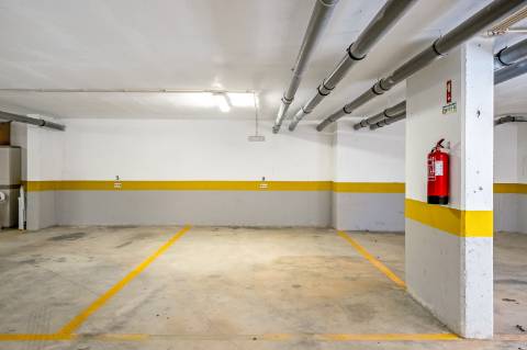 Apartamento T0+1 com Terraço Privativo e Licença AL | Torre da Medronheira, Albufeira