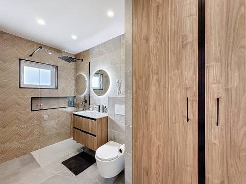 Apartamento T0+1 quarto renovado em Albufeira , Oura