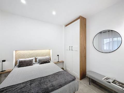 Apartamento T0+1 quarto renovado em Albufeira , Oura