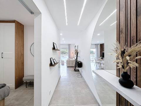 Apartamento T0+1 quarto renovado em Albufeira , Oura