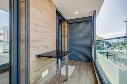 Apartamento T2 com piscina, Estacionamento Privativo, no Centro de Albufeira - Correeira