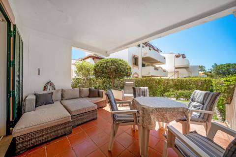 Apartamento T1 com Terraço Privado em Vilamoura - A Poucos Minutos da Praia e da Marina