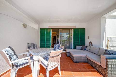 Apartamento T1 com Terraço Privado em Vilamoura - A Poucos Minutos da Praia e da Marina