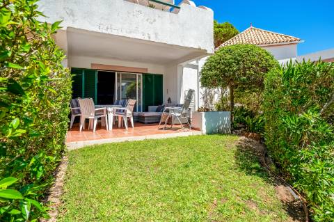Apartamento T1 com Terraço Privado em Vilamoura - A Poucos Minutos da Praia e da Marina