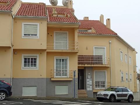 Apartamento T2 Duplex em São Bernardino