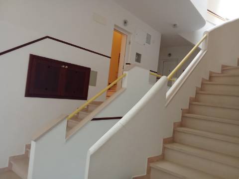 Apartamento T2 Duplex em São Bernardino