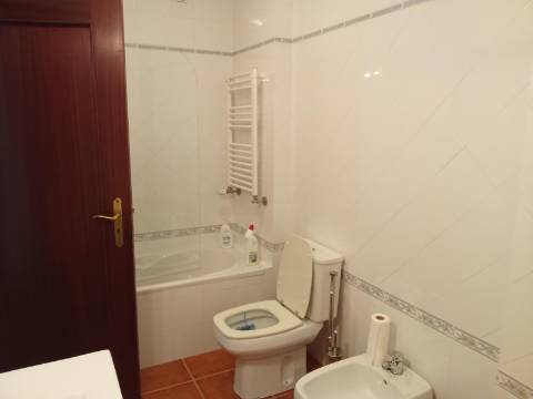 Apartamento T2 Duplex em São Bernardino