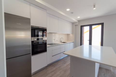 Apartamento T2 Praia da Areia Branca, Lourinhã