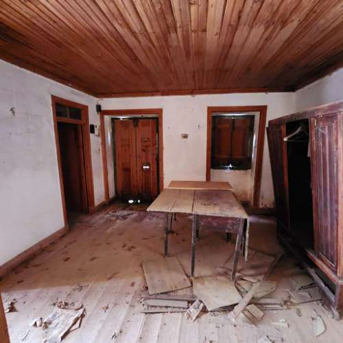 Ruina-T2-Aldeia-D-Além-Alcanede