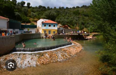 Ruina-T2-Aldeia-D-Além-Alcanede