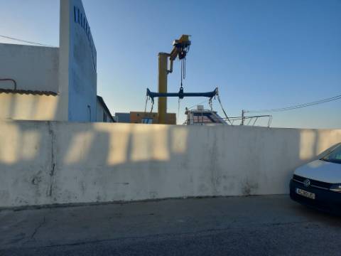 ARMAZÉM INDUSTRIAL COM LOGRADOURO E VISTA MAR, PENICHE
