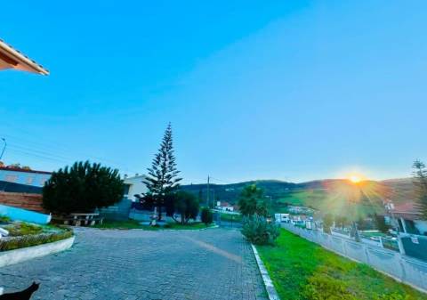 Moradia unifamiliar T3 em Arruda dos Vinhos