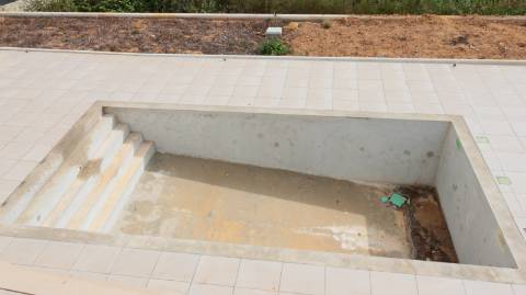 Moradia T3 com vista mar, localizada em Abelheira