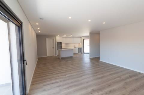 Apartamento T3, Lourinhã, Areia Branca