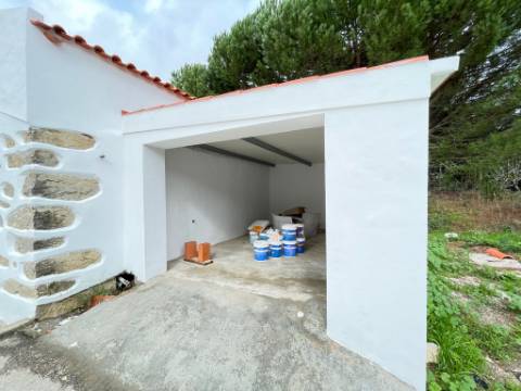 Moradia T2, localizada em Reguengo Grande