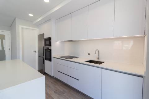 Apartamento T2 Praia da Areia Branca, Lourinhã