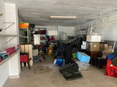 Moradia T3 localizada em Seixal- Lourinhã