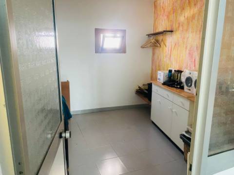 Moradia T3 localizada em Seixal- Lourinhã