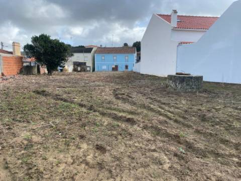 Terreno Urbano para Construção