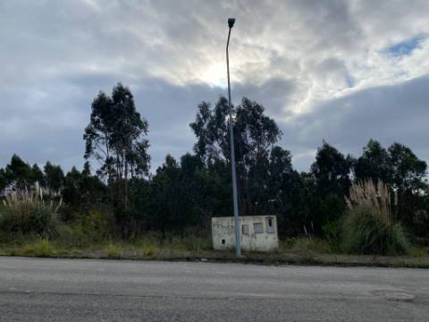 Lote Terreno Industrial Torre Vedras