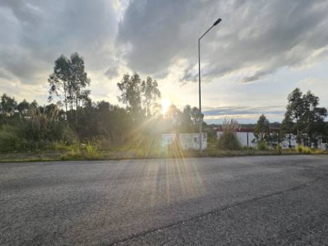 Lote Terreno Industrial Torre Vedras