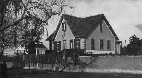 Propriedade espetacular e única à venda no centro do Bombarral