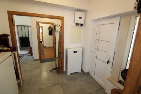 Moradia T5, localizada em Carvalhal Benfeito- Caldas das Rainha