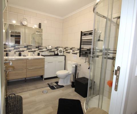 Moradia T5, localizada em Carvalhal Benfeito- Caldas das Rainha